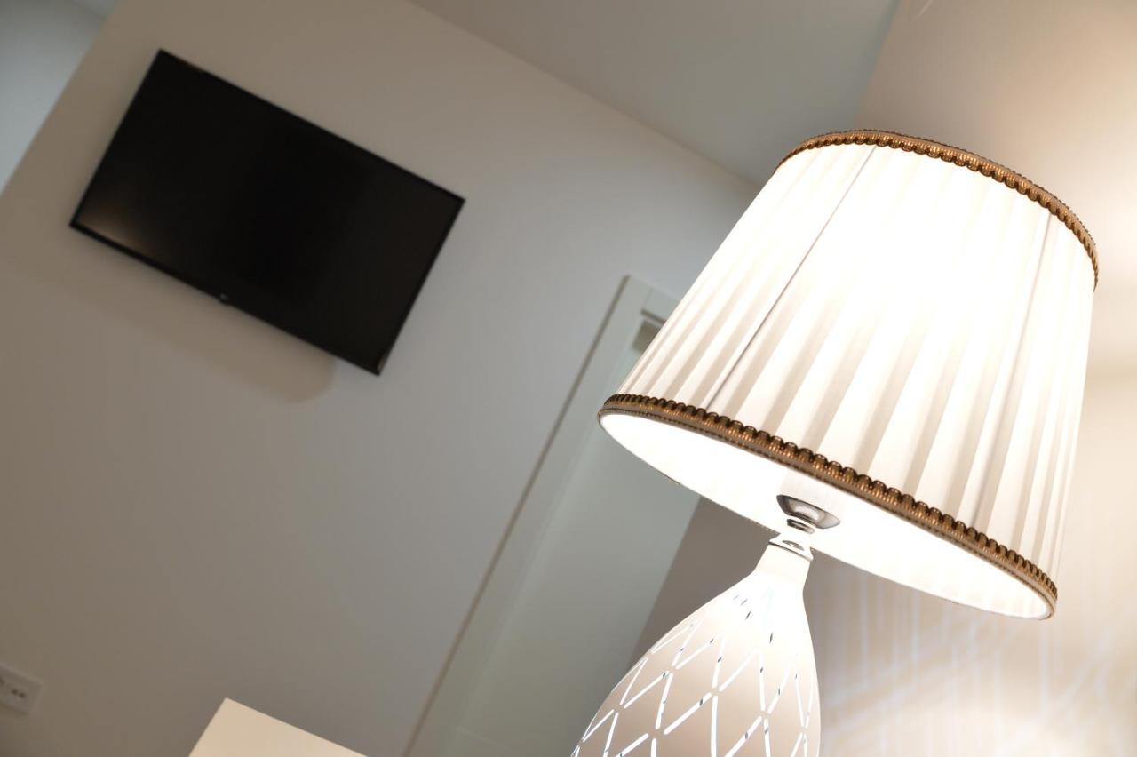 Pupin Palata Business Apartman B5 Нови Сад Екстериор снимка